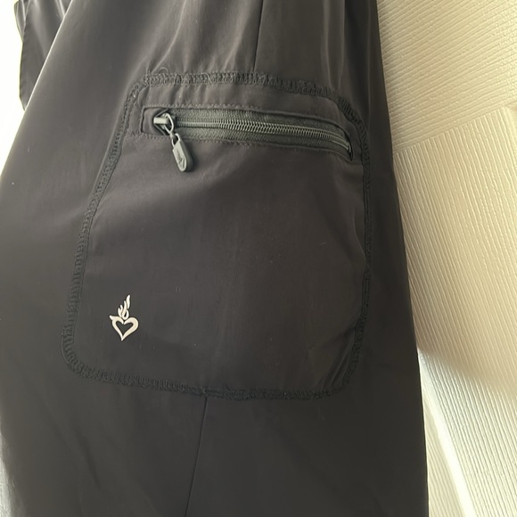 Athletic Capris - Picture 3 of 7